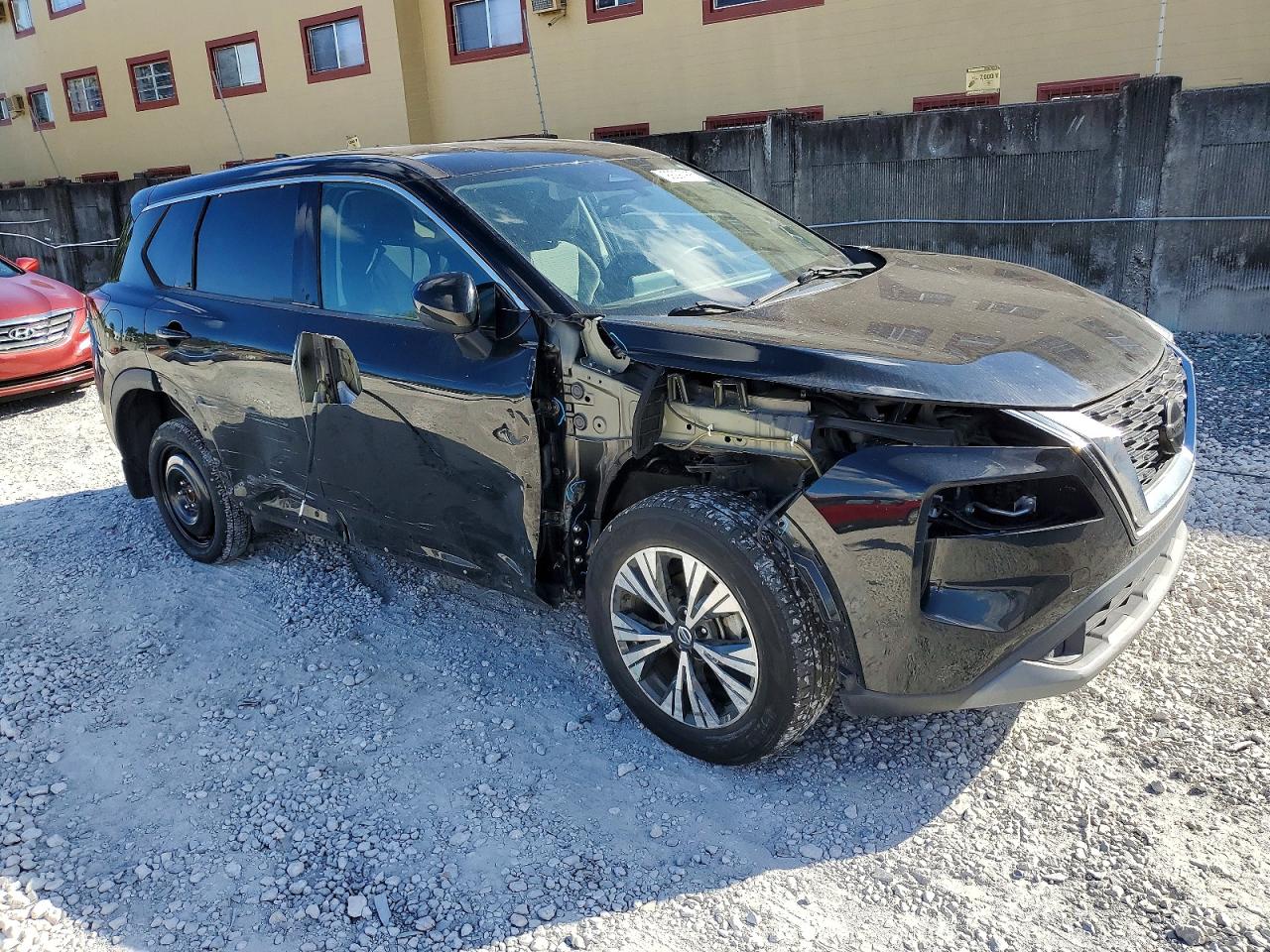 2021 NISSAN ROGUE SV photo 4