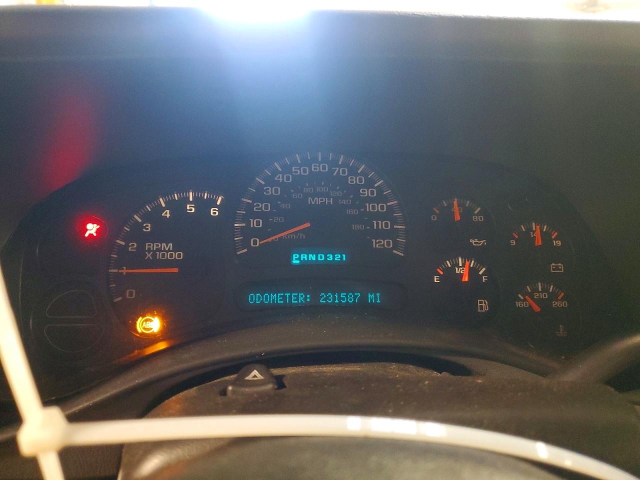 2005 CHEVROLET SILVERADO K1500 photo 9
