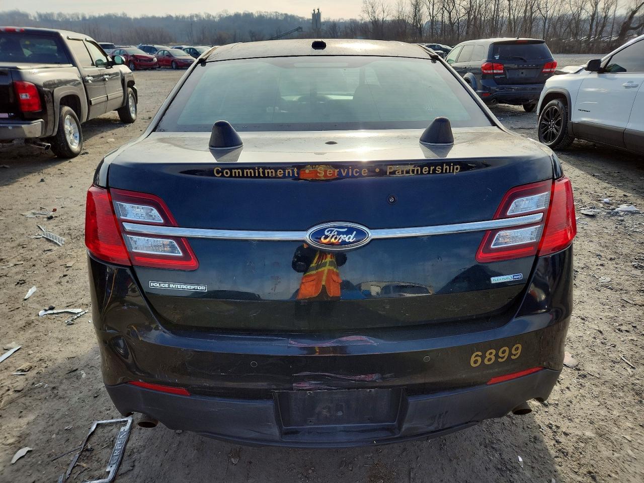 2015 FORD TAURUS POLICE INTERCEPTOR photo 6