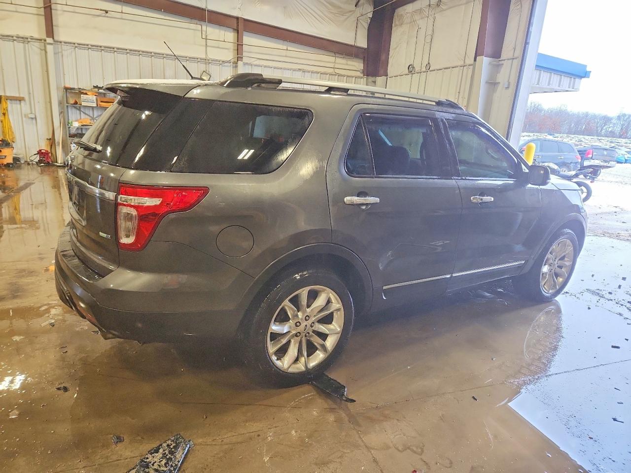 2015 FORD EXPLORER LIMITED photo 3