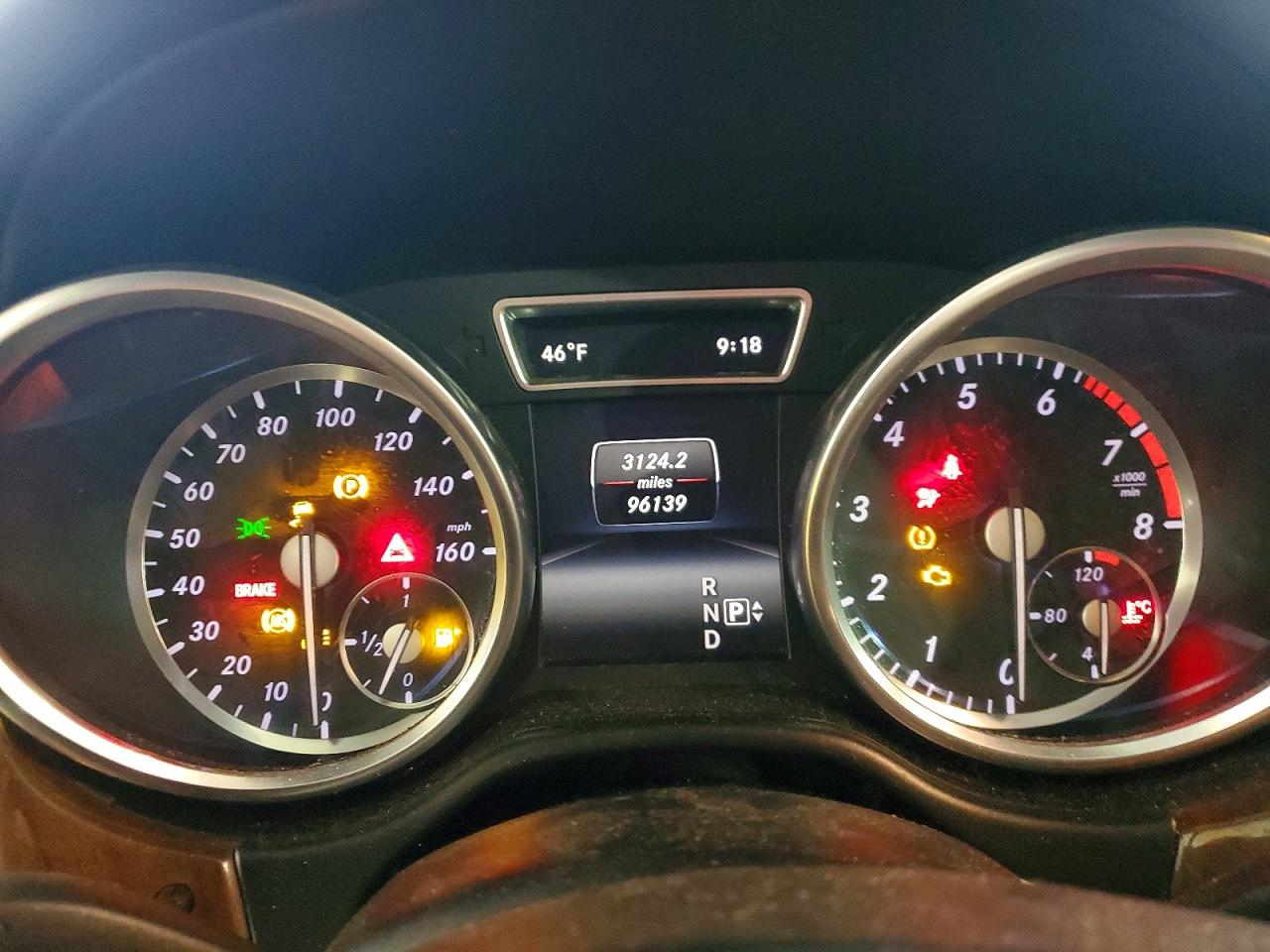 2015 MERCEDES-BENZ GL 550 4MATIC photo 9