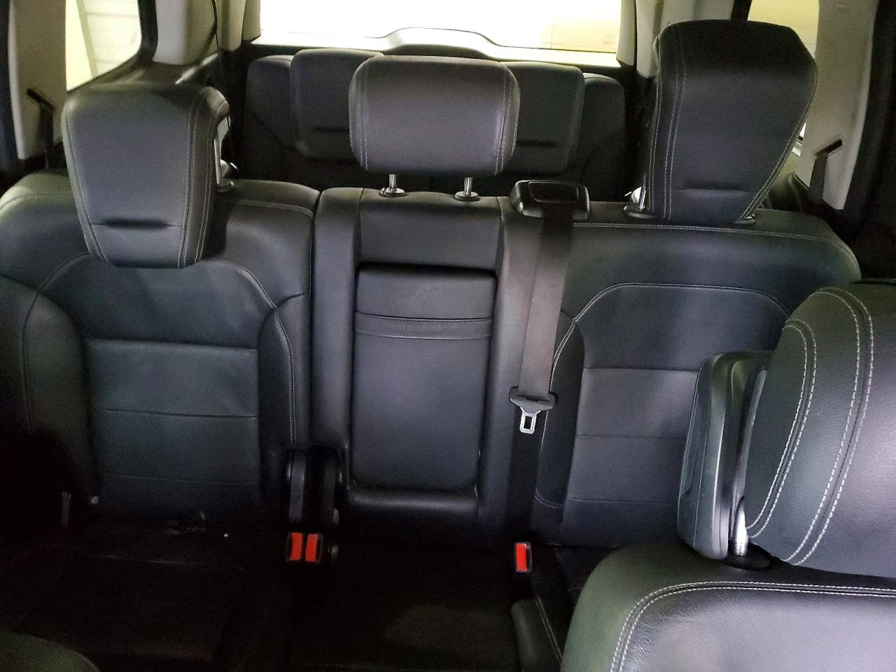 2015 MERCEDES-BENZ GL 550 4MATIC photo 10