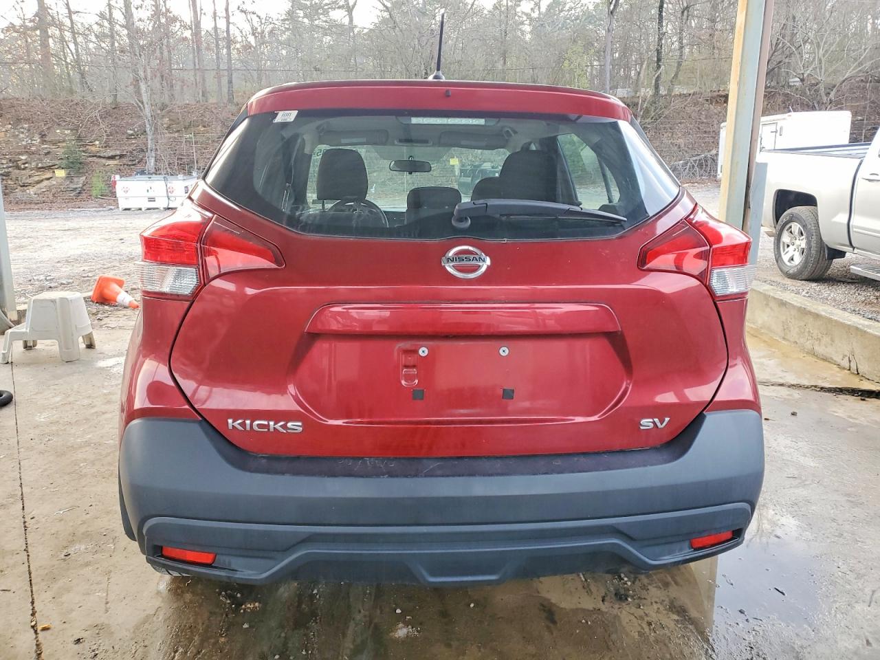 2019 NISSAN KICKS S photo 6