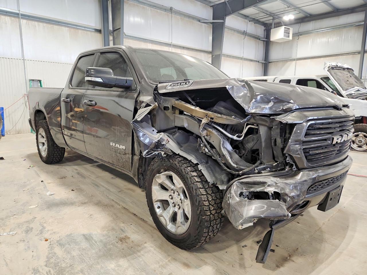 2019 RAM 1500 BIG HORN/LONE STAR photo 4
