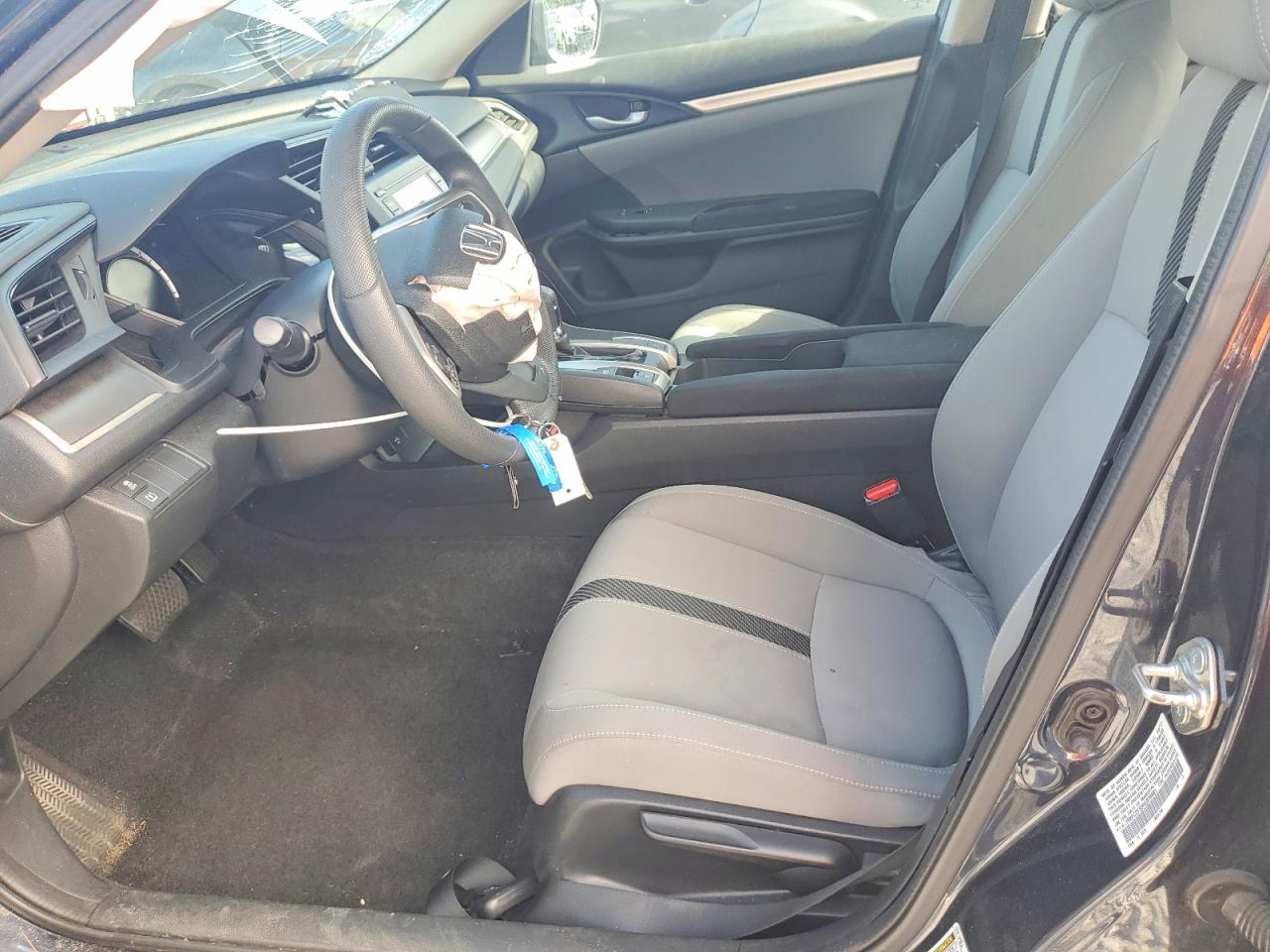 2017 HONDA CIVIC LX photo 7