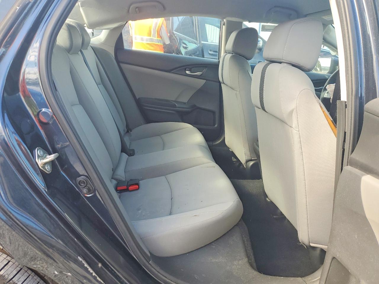2017 HONDA CIVIC LX photo 10