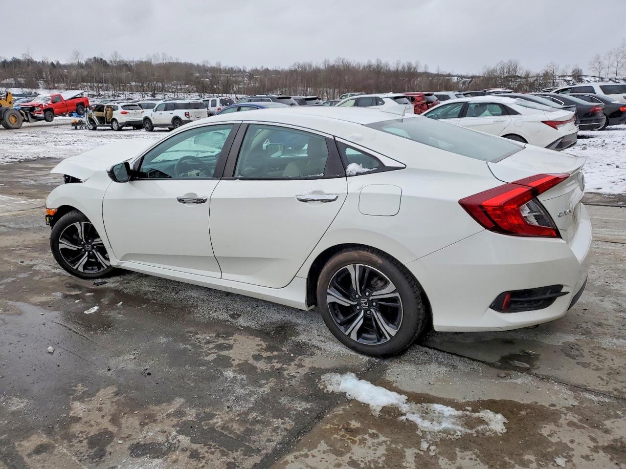 2017 HONDA CIVIC TOURING photo 2