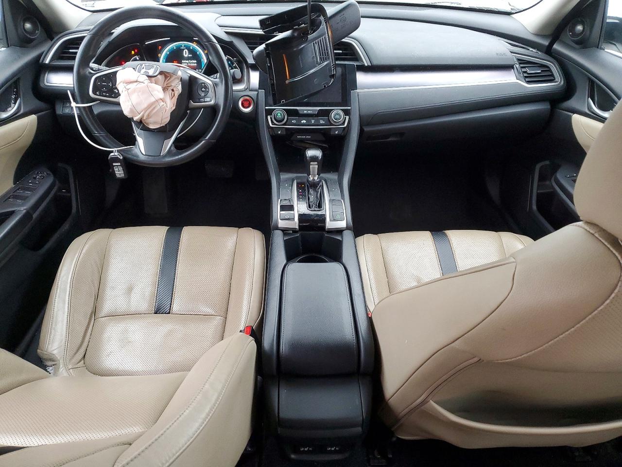 2017 HONDA CIVIC TOURING photo 8