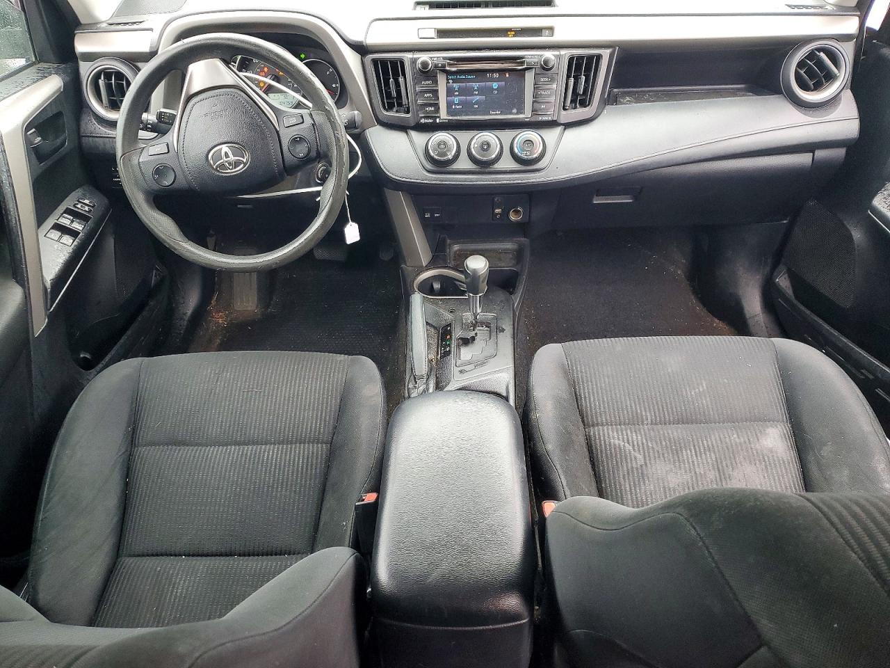 2016 TOYOTA RAV4 LE photo 22