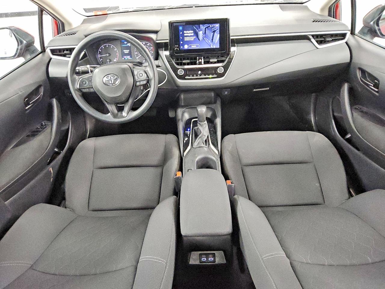 2024 TOYOTA COROLLA LE photo 8