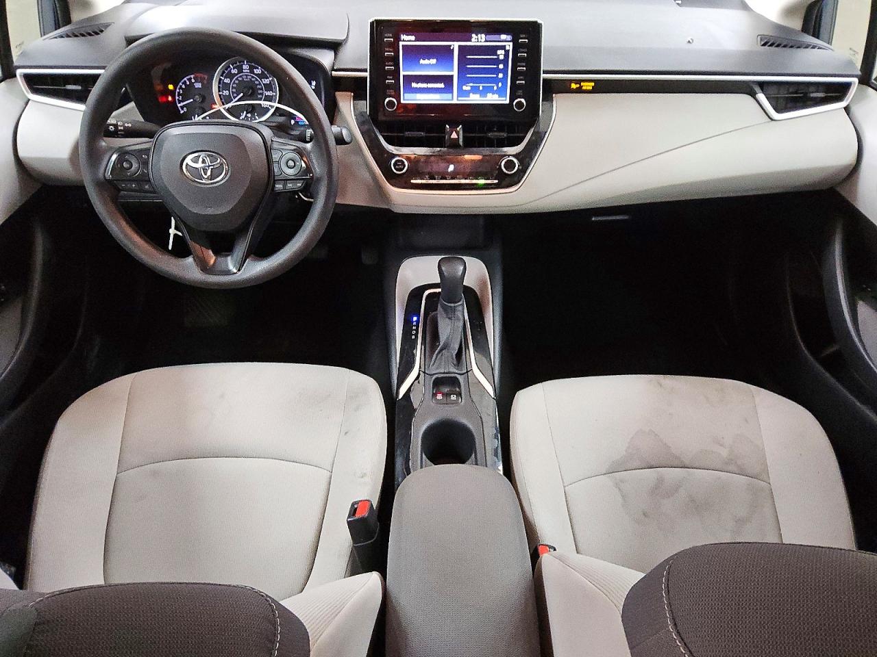 2020 TOYOTA COROLLA LE photo 8