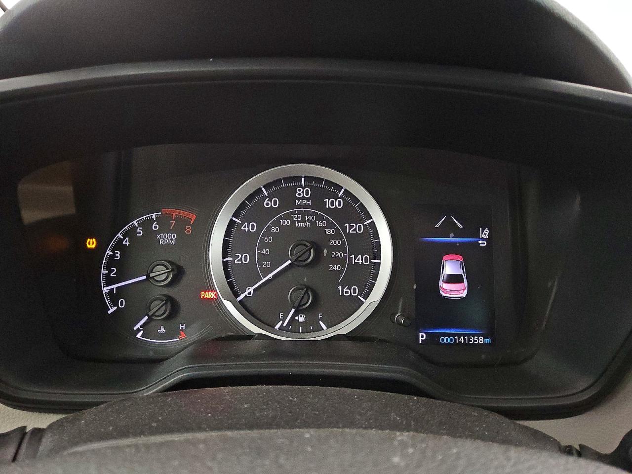 2020 TOYOTA COROLLA LE photo 9