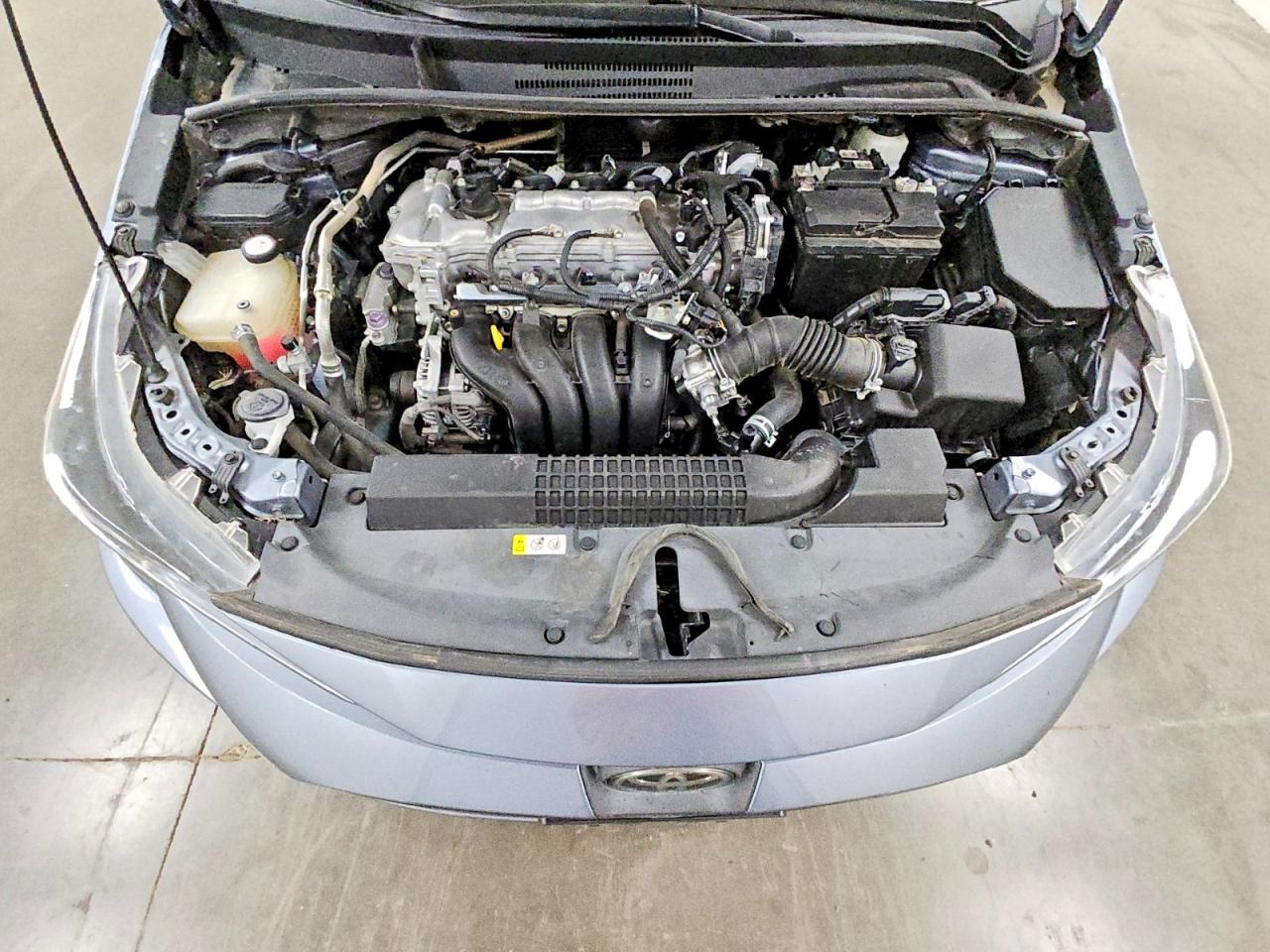 2020 TOYOTA COROLLA LE photo 11