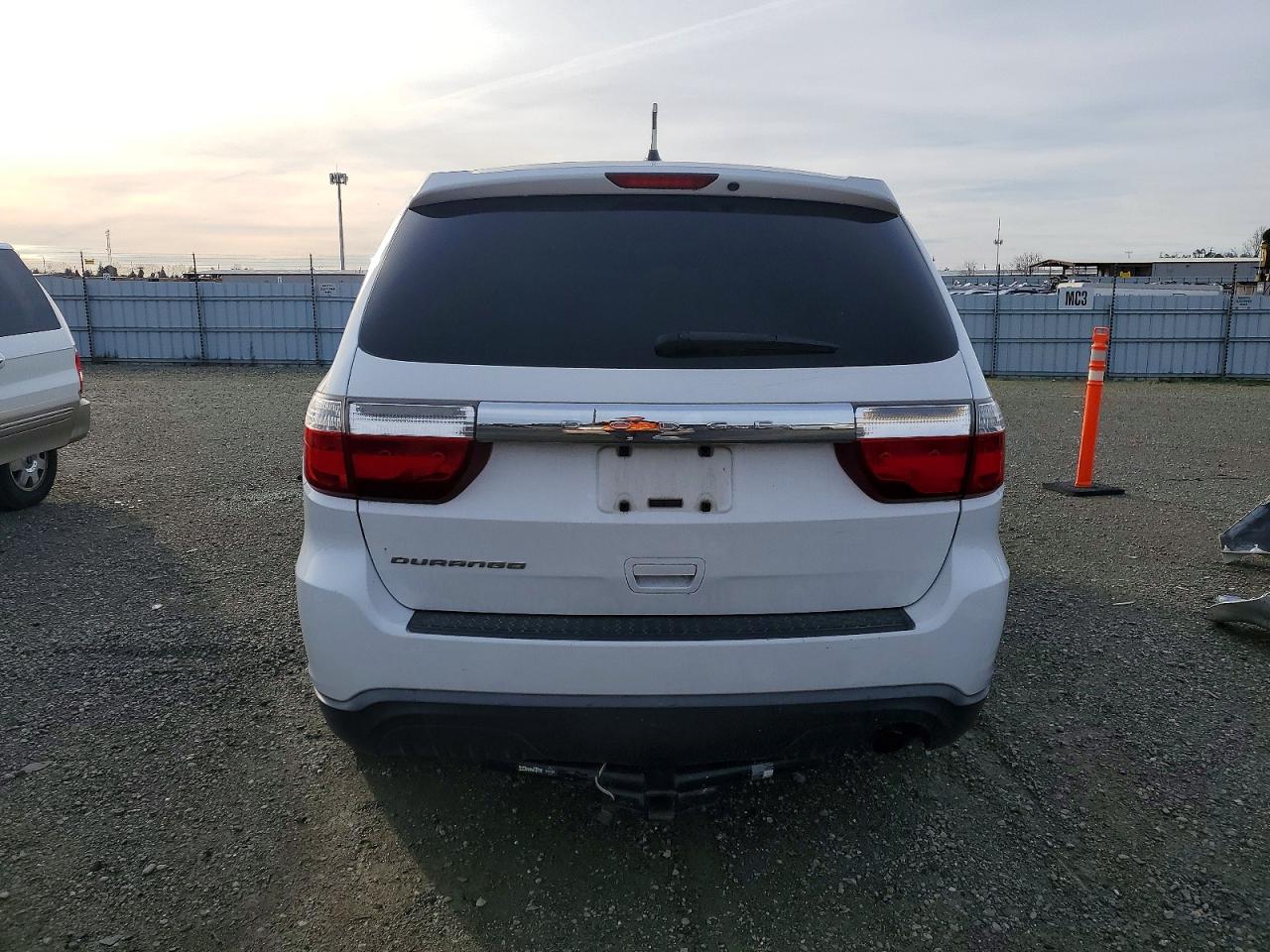 2013 DODGE DURANGO SXT photo 6