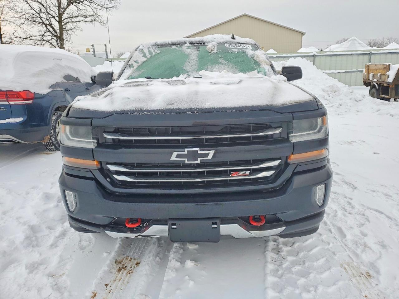 2018 CHEVROLET SILVERADO K1500 LT photo 5