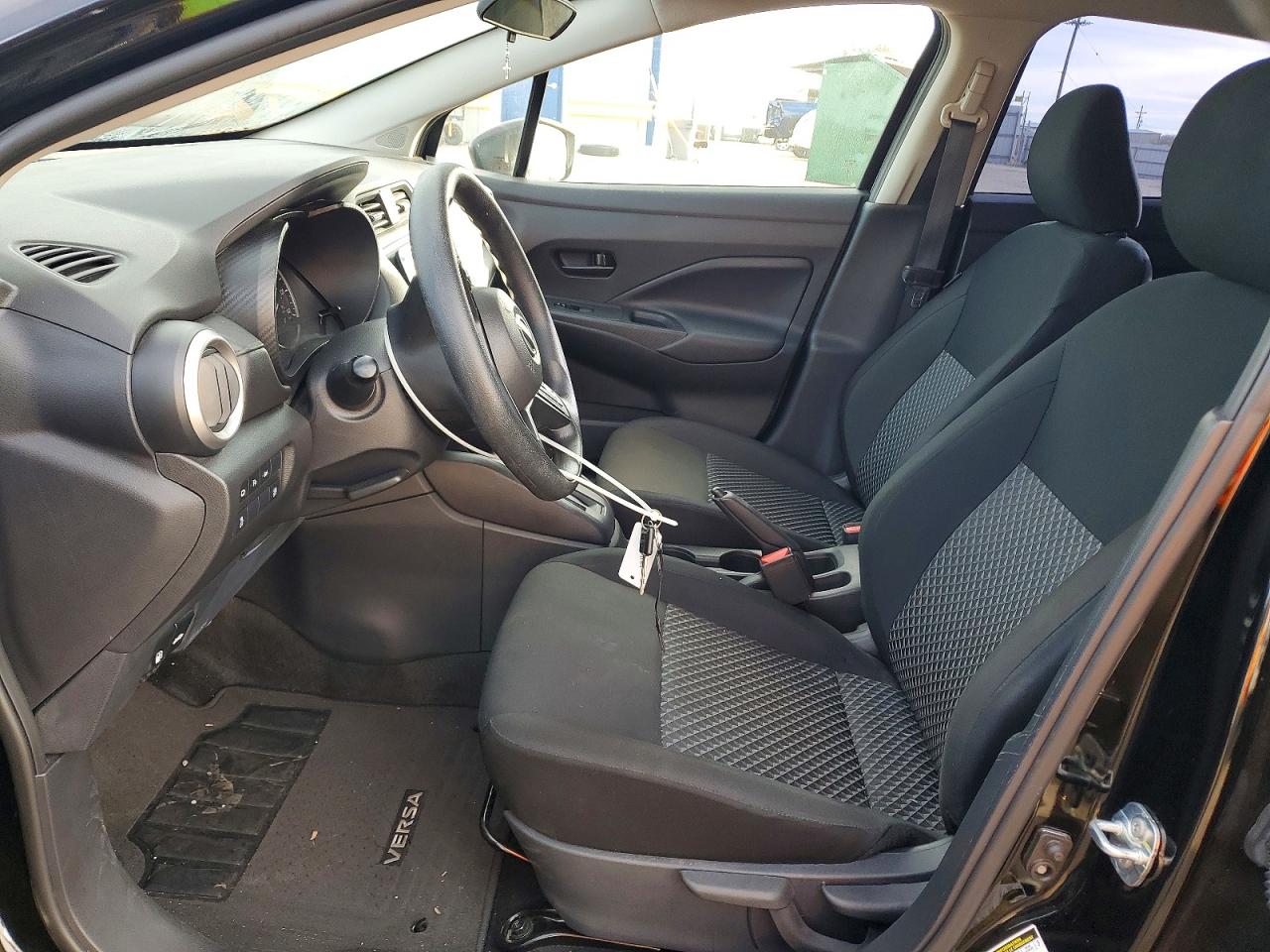 2024 NISSAN VERSA S photo 7