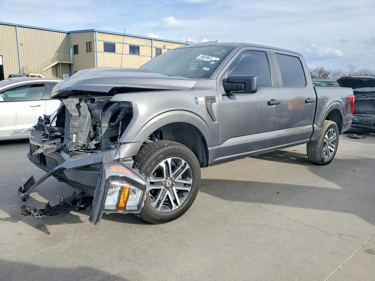 2023 FORD F150