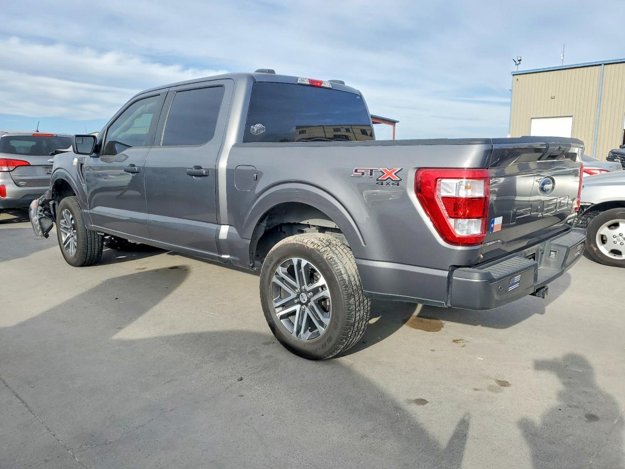 2023 FORD F150 SUPERCREW photo 2