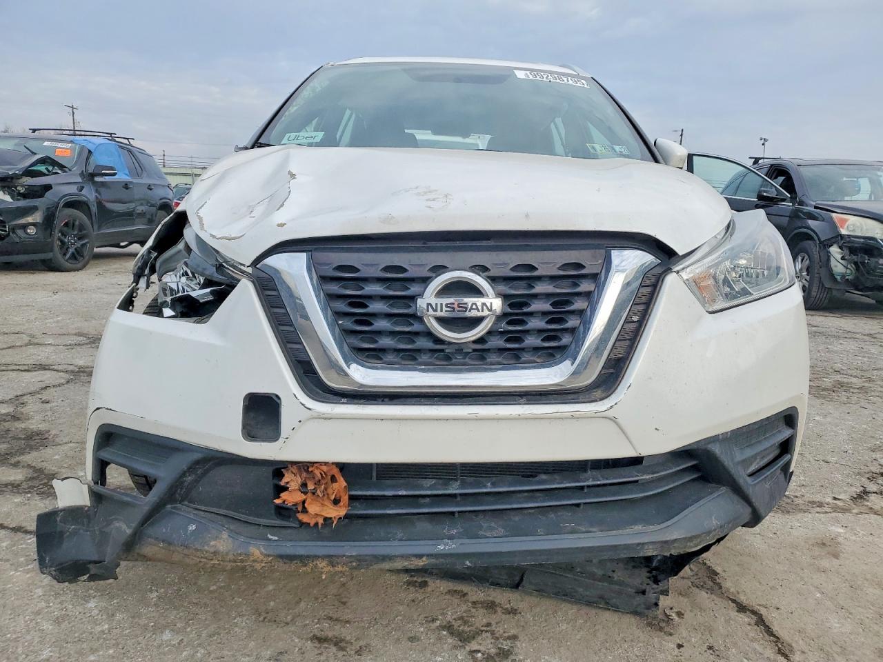 2018 NISSAN KICKS S photo 5
