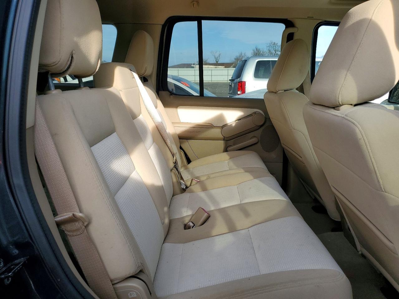 2010 FORD EXPLORER XLT photo 10