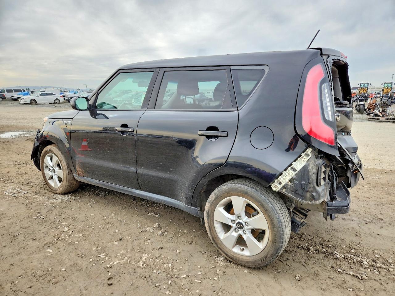 2018 KIA SOUL BASE photo 2