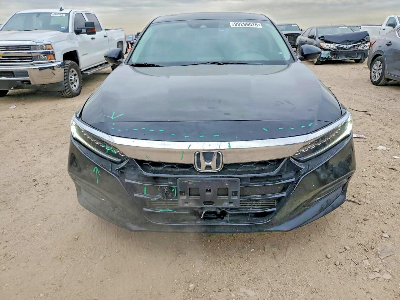 2018 HONDA ACCORD TOURING photo 5