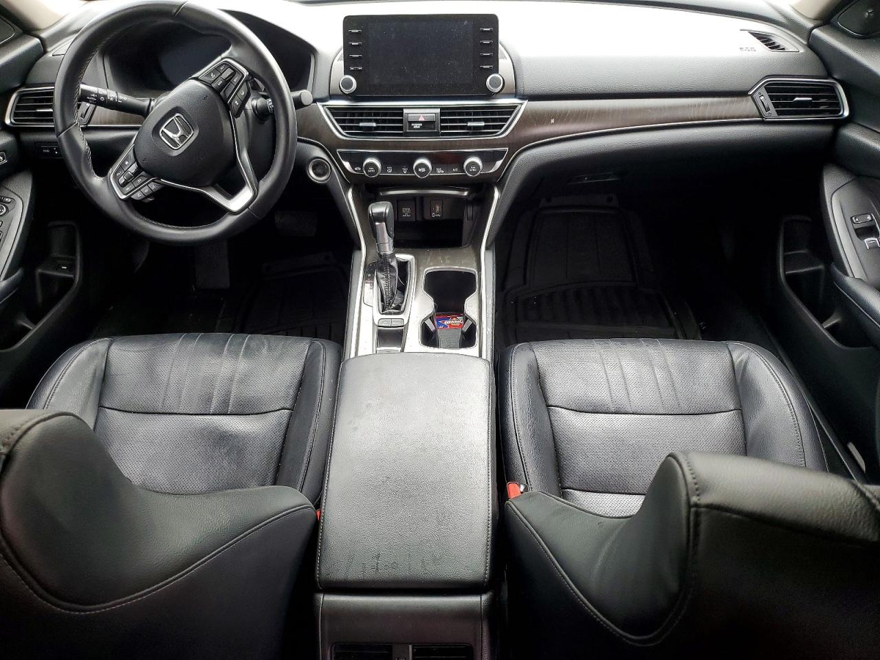 2018 HONDA ACCORD TOURING photo 8