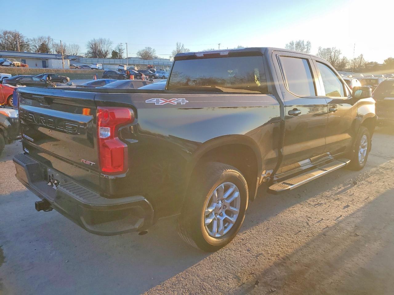 2024 CHEVROLET SILVERADO K1500 RST photo 3