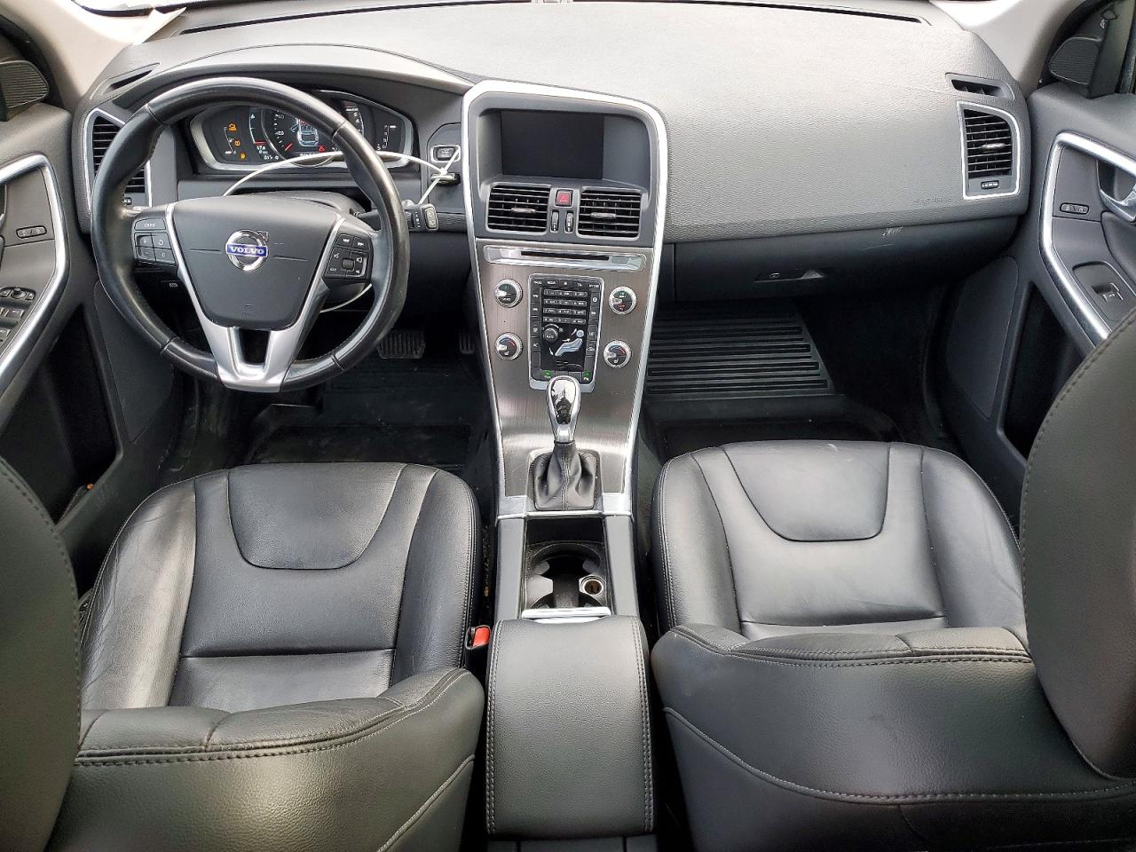 2015 VOLVO XC60 T5 PREMIER photo 22