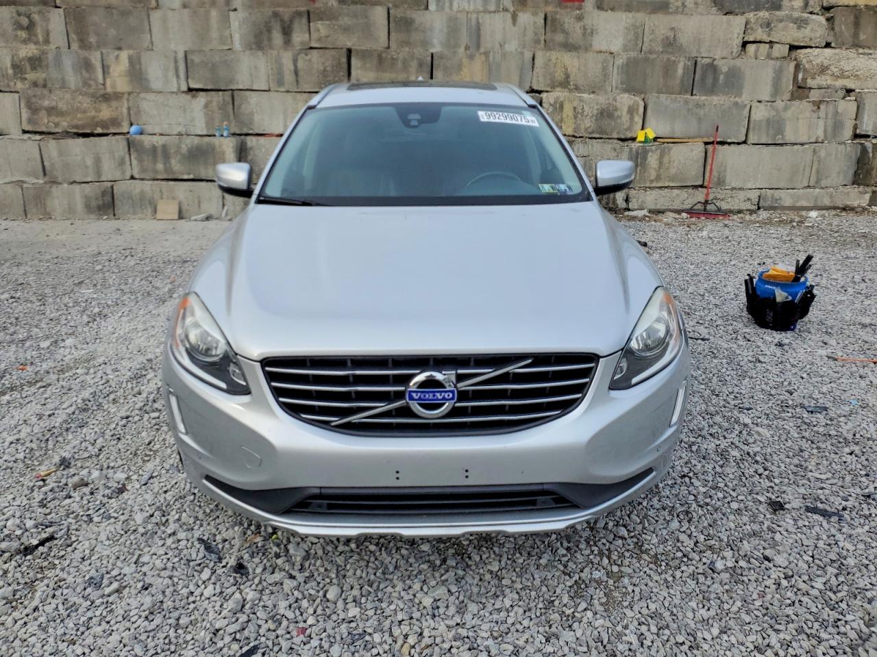2015 VOLVO XC60 T5 PREMIER photo 13