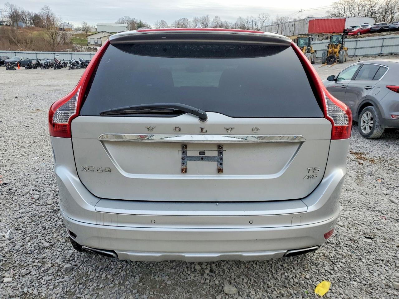 2015 VOLVO XC60 T5 PREMIER photo 16