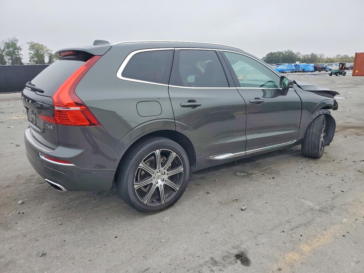 2019 VOLVO XC60 T6 INSCRIPTION photo 3