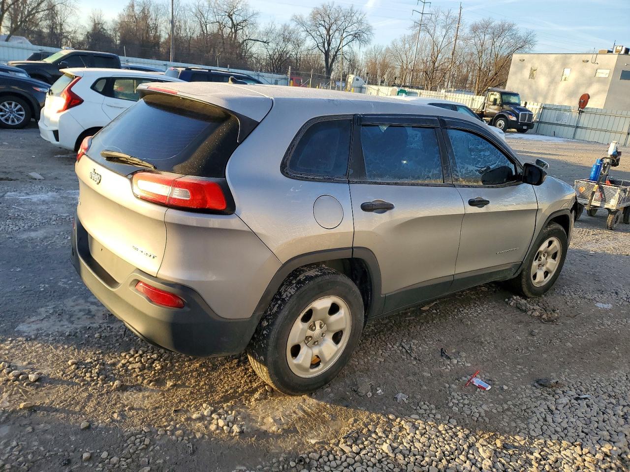 2015 JEEP CHEROKEE SPORT photo 3