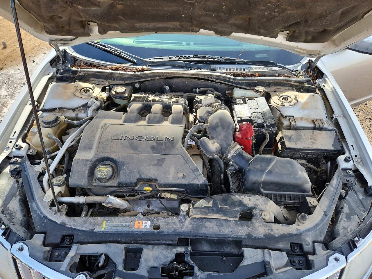 2011 LINCOLN MKZ photo 11