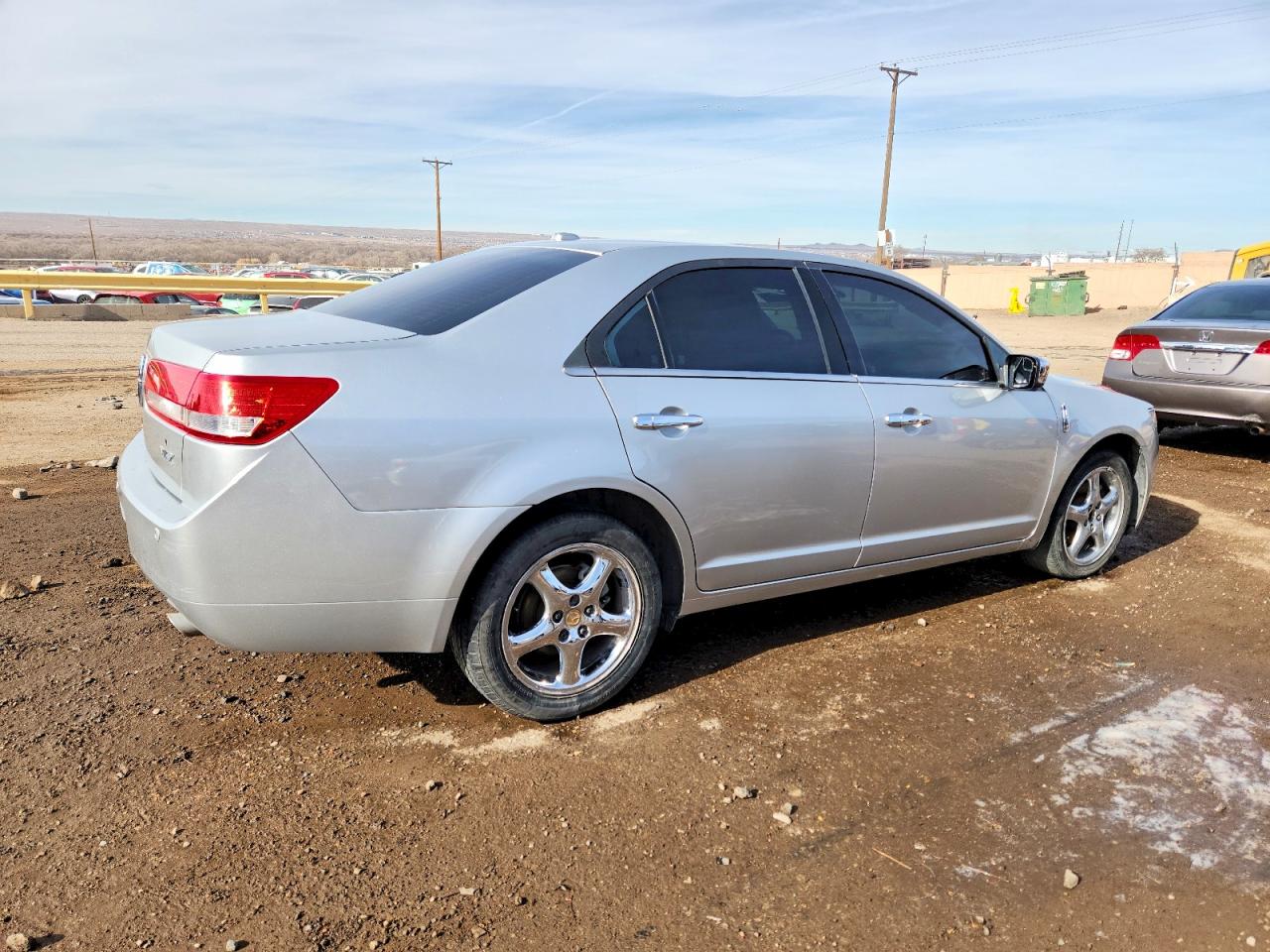 2011 LINCOLN MKZ photo 3