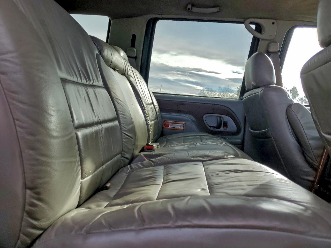 1997 CHEVROLET TAHOE K1500 photo 11