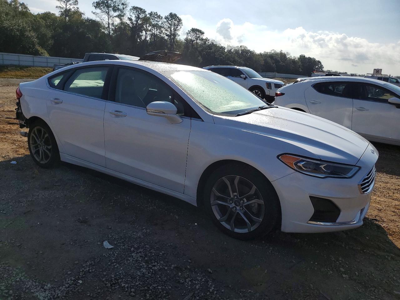 2020 FORD FUSION SEL photo 4