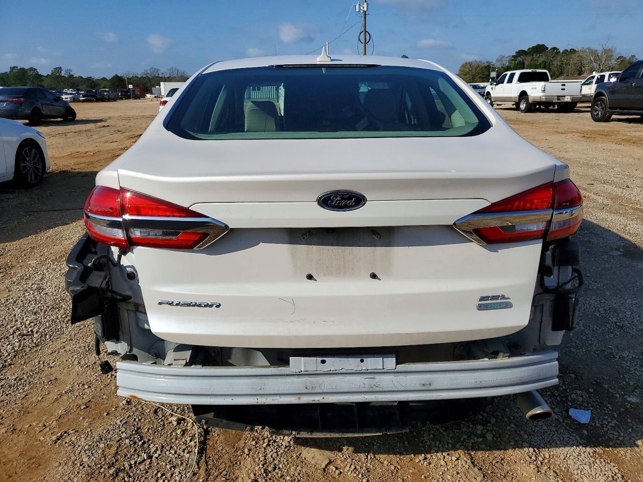 2020 FORD FUSION SEL photo 6