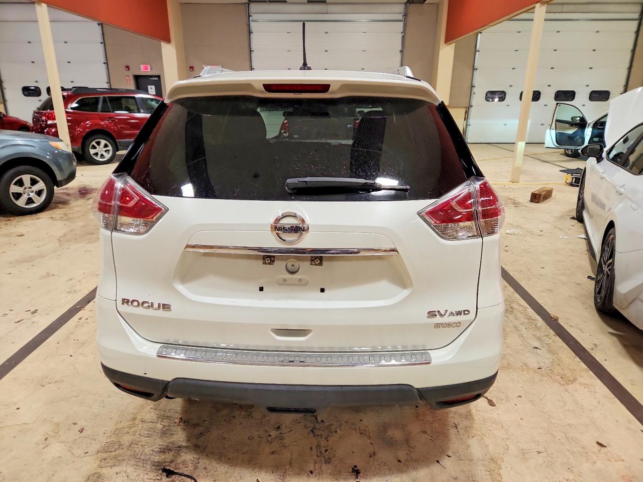 2016 NISSAN ROGUE S photo 6