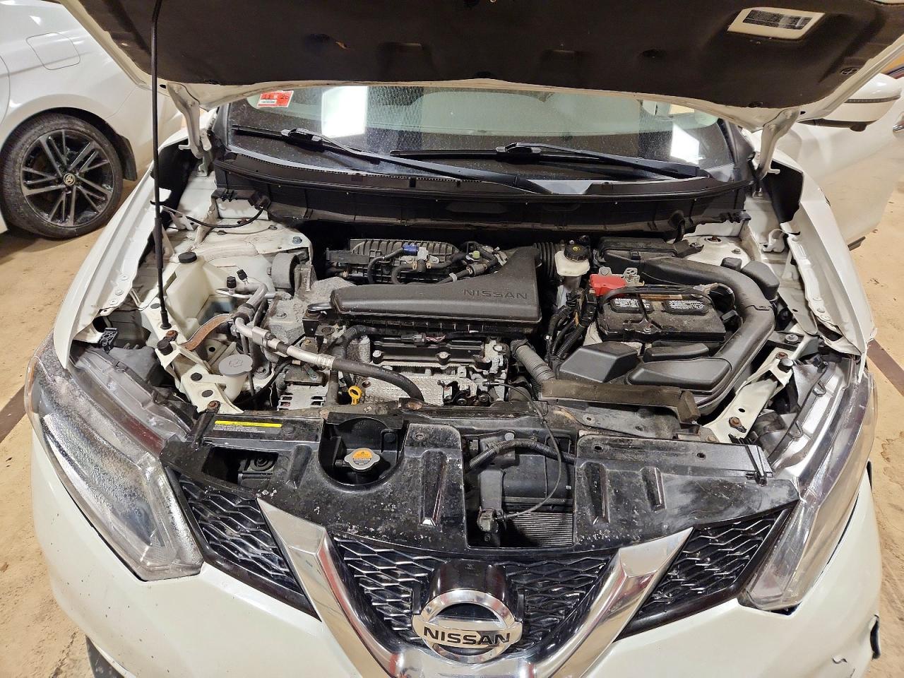 2016 NISSAN ROGUE S photo 12