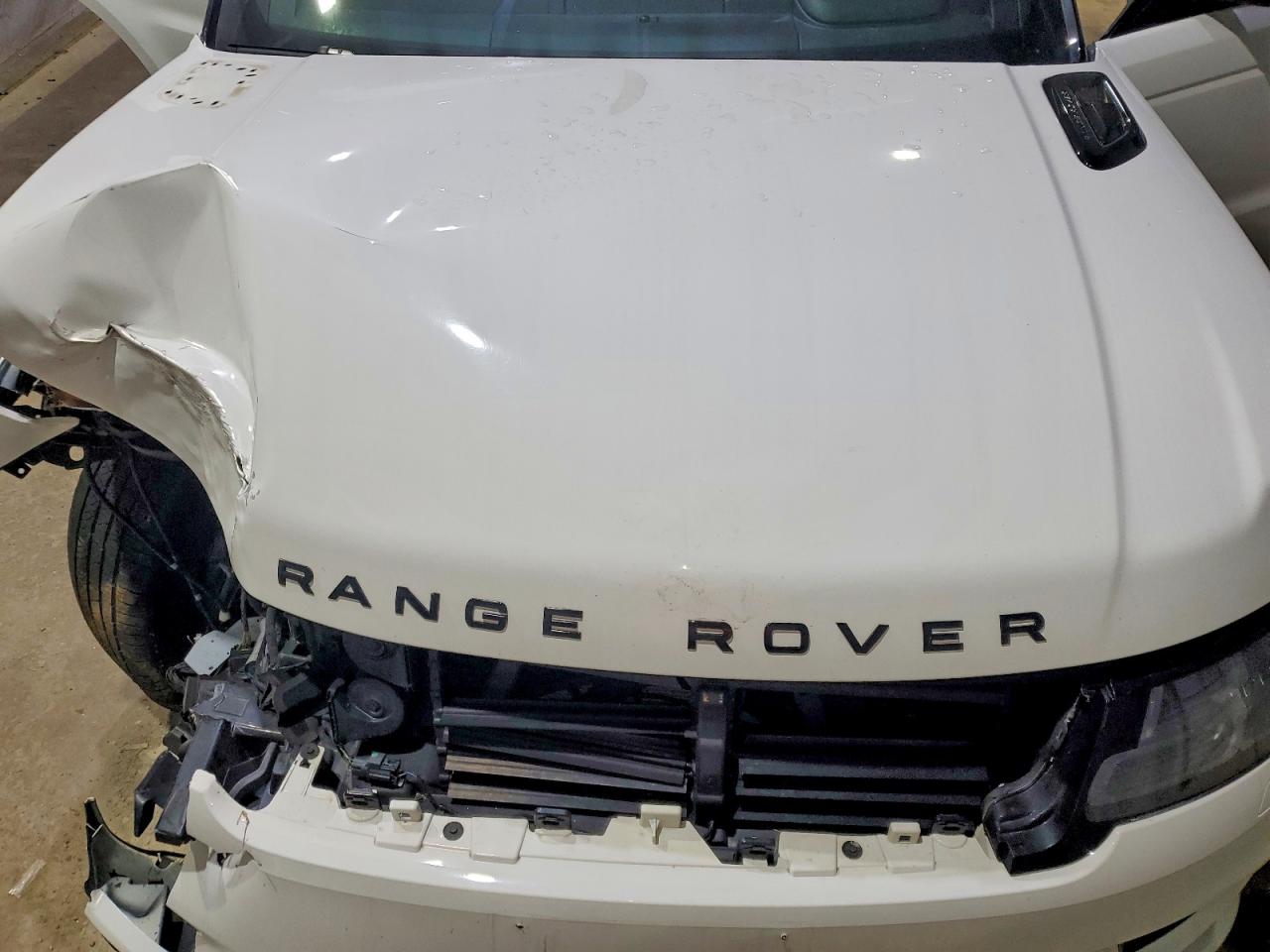 2020 LAND ROVER RANGE ROVER SPORT HSE photo 12