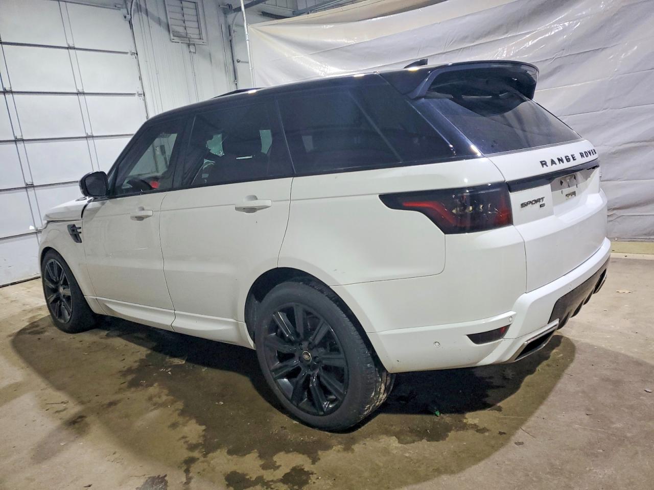 2020 LAND ROVER RANGE ROVER SPORT HSE photo 2