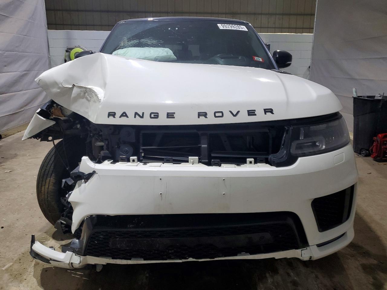 2020 LAND ROVER RANGE ROVER SPORT HSE photo 5