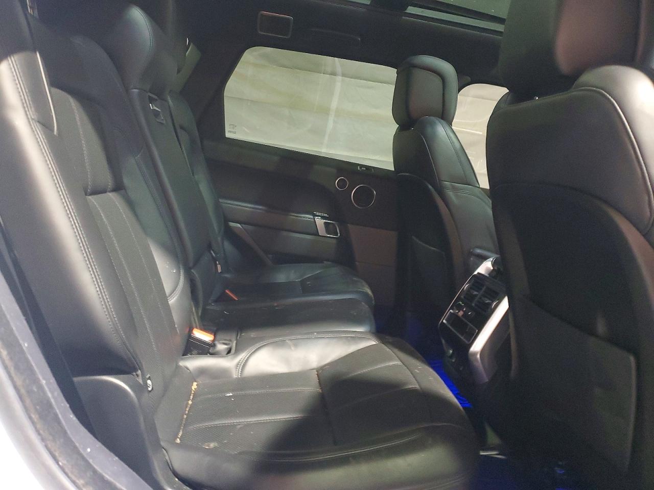 2020 LAND ROVER RANGE ROVER SPORT HSE photo 11