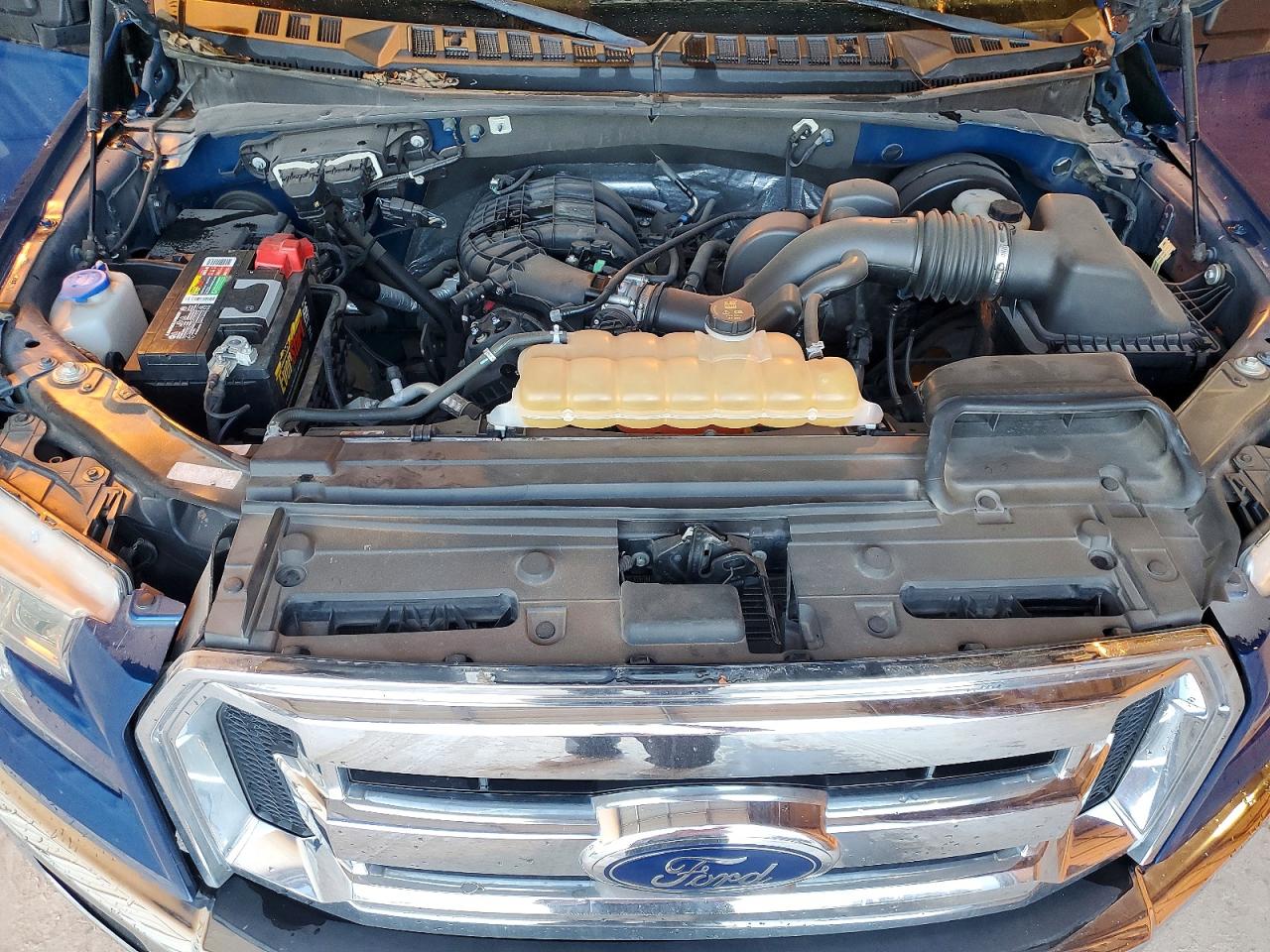 2017 FORD F150 SUPERCREW photo 11