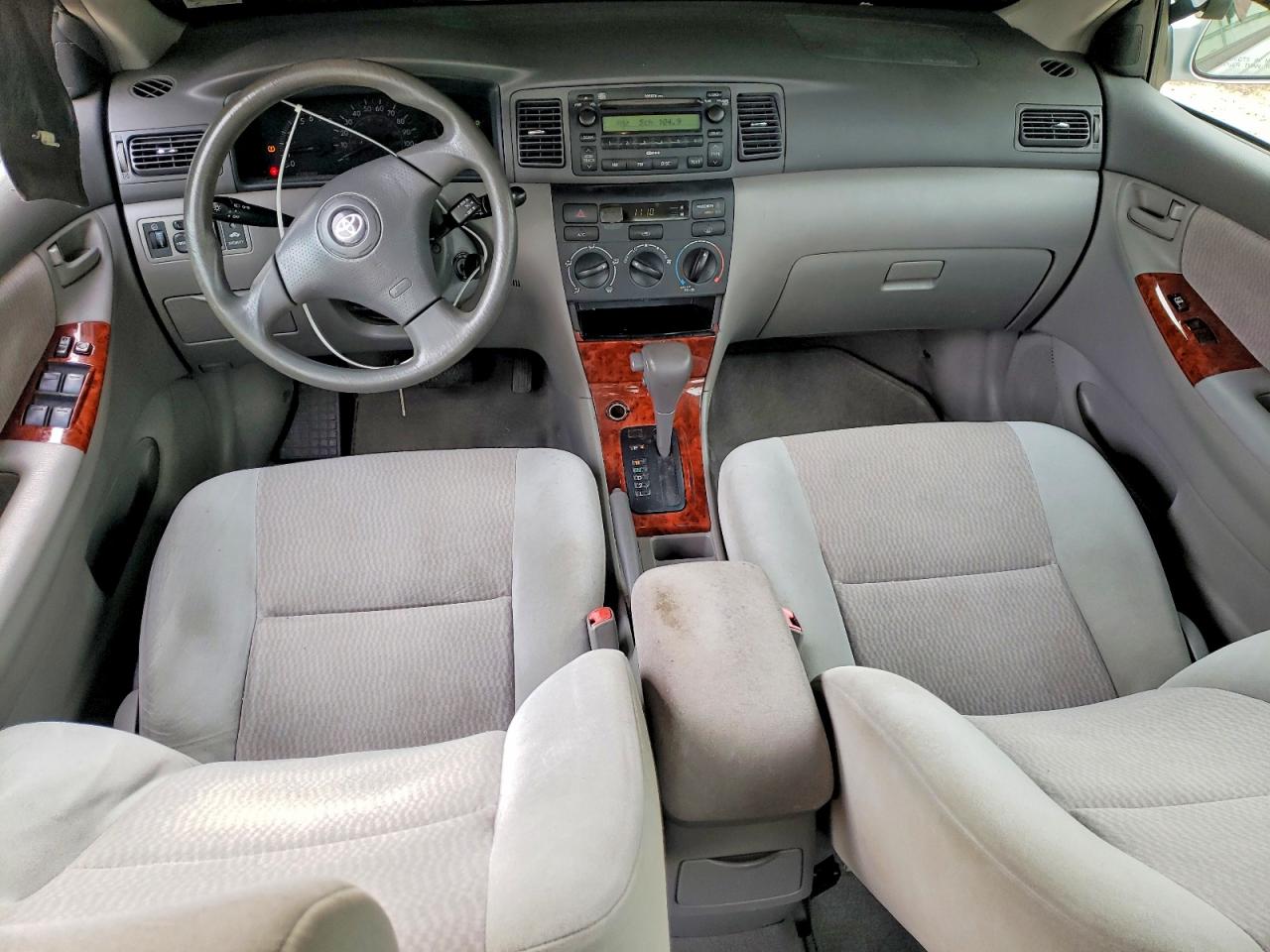 2008 TOYOTA COROLLA CE photo 8