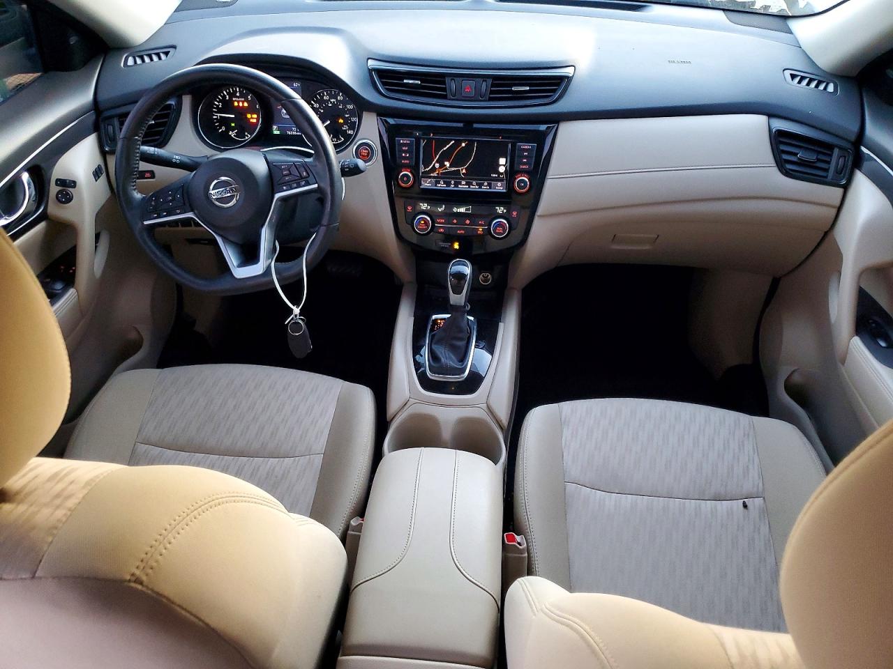 2018 NISSAN ROGUE S photo 8
