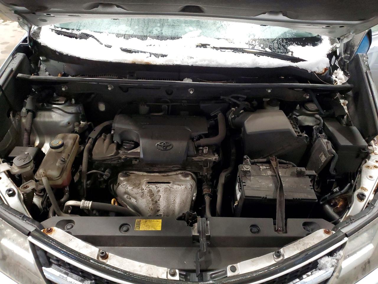 2013 TOYOTA RAV4 LE photo 12