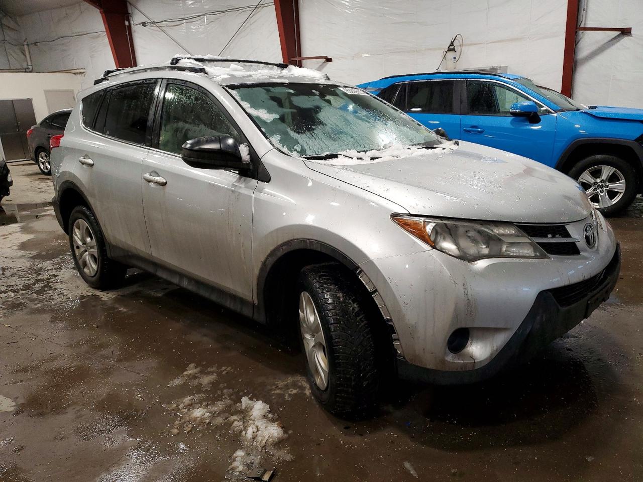 2013 TOYOTA RAV4 LE photo 4