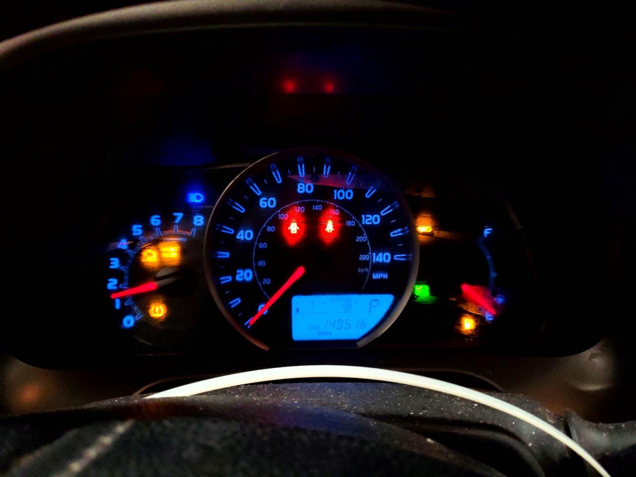 2013 TOYOTA RAV4 LE photo 9